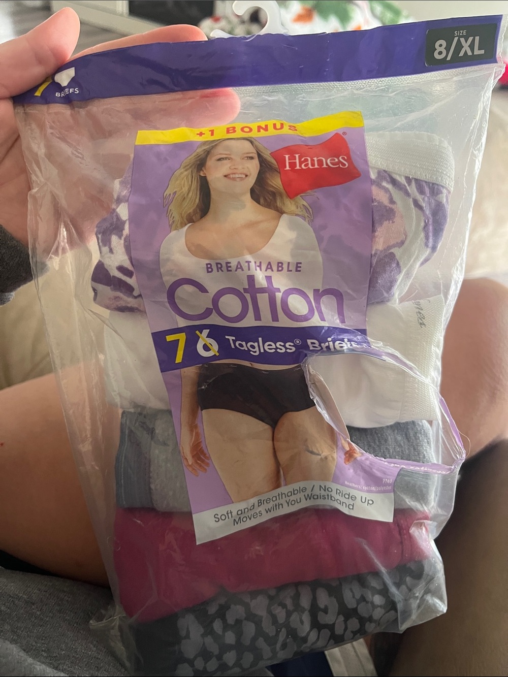 Hanes Women's Cotton Briefs Pack of 6 NOT 7- multicolor